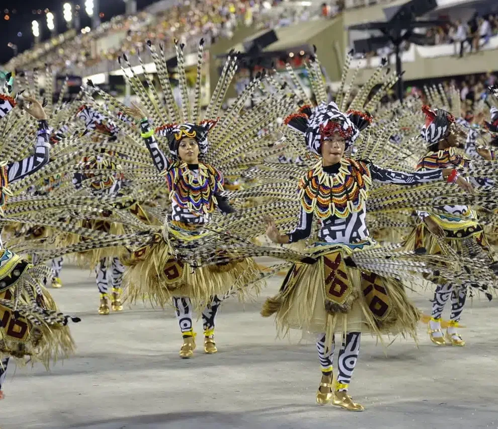 Interview with Samba Dancer Laiza Bastos Vieira in Rio de Janeiro